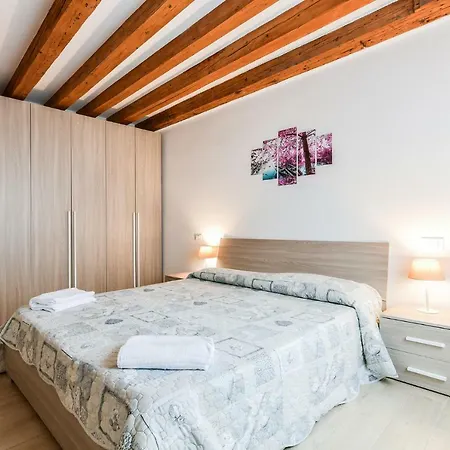 Apartment Colombina's Roof *